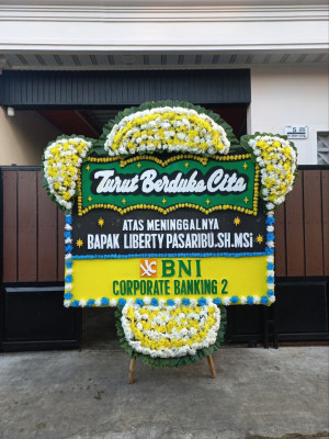 Papan Bunga Duka di Teluk Kabung Selatan